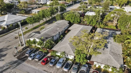 Fort Lauderdale Apartments image 3