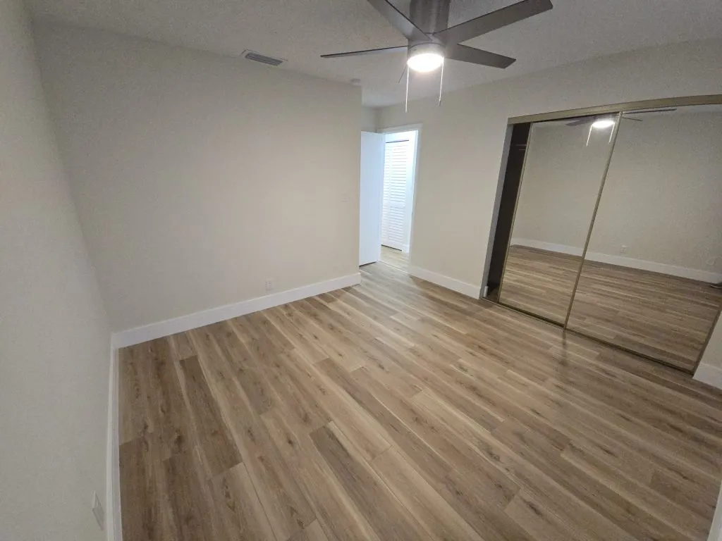 Coral Springs Apartments image 4